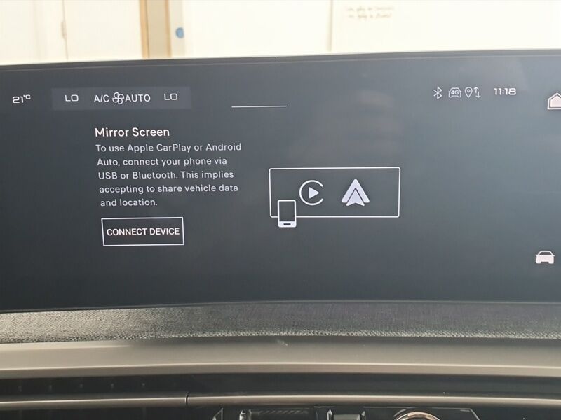 More views of Peugeot 3008