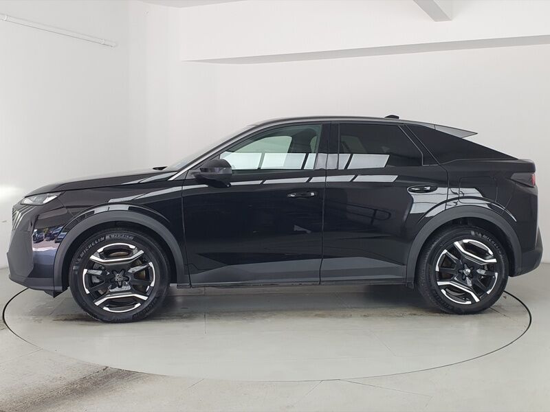 More views of Peugeot 3008