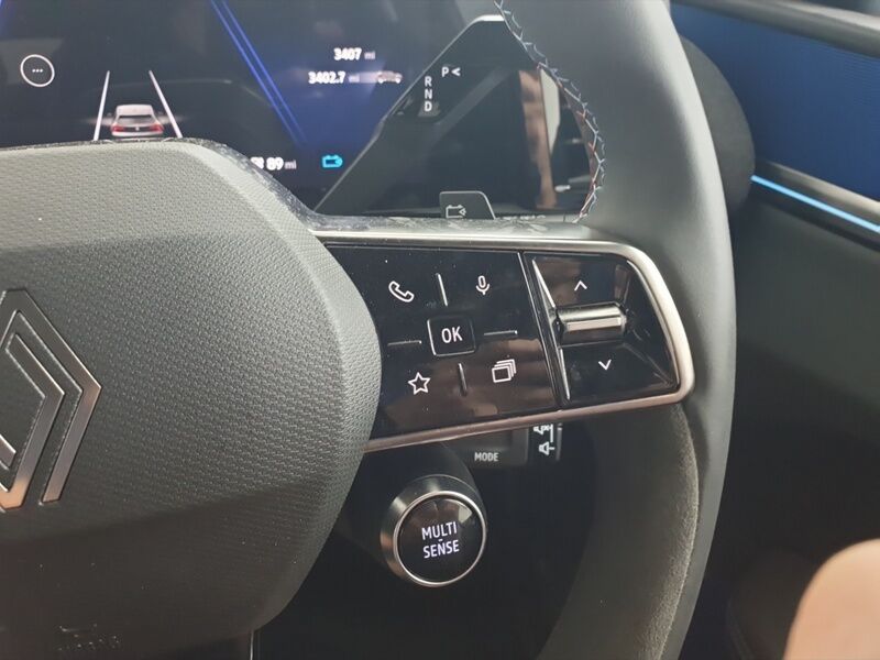 More views of Renault Scenic