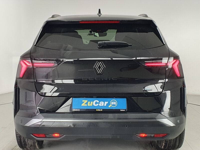More views of Renault Scenic