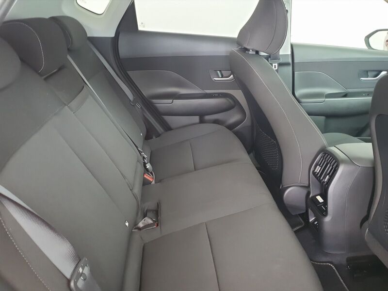 More views of Hyundai KONA
