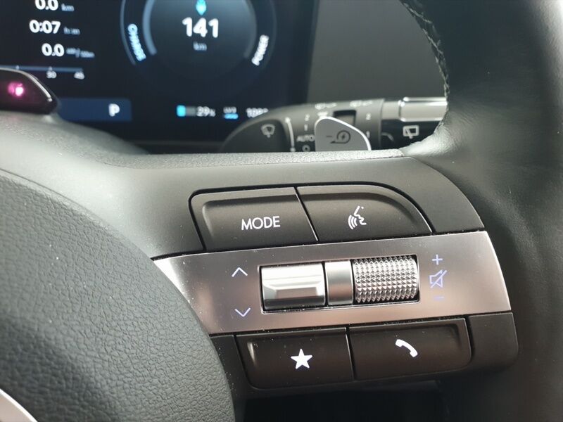 More views of Hyundai KONA