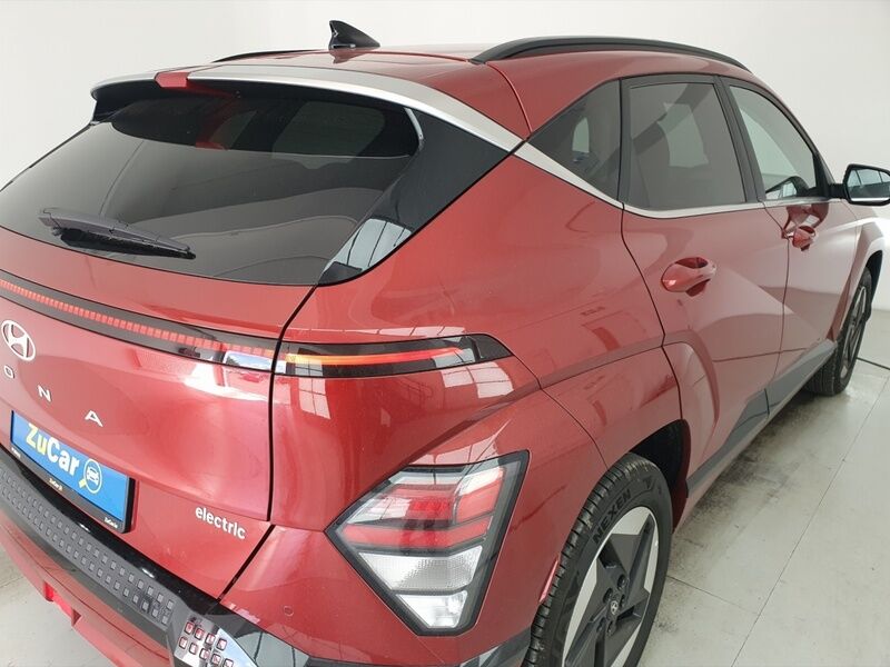 More views of Hyundai KONA