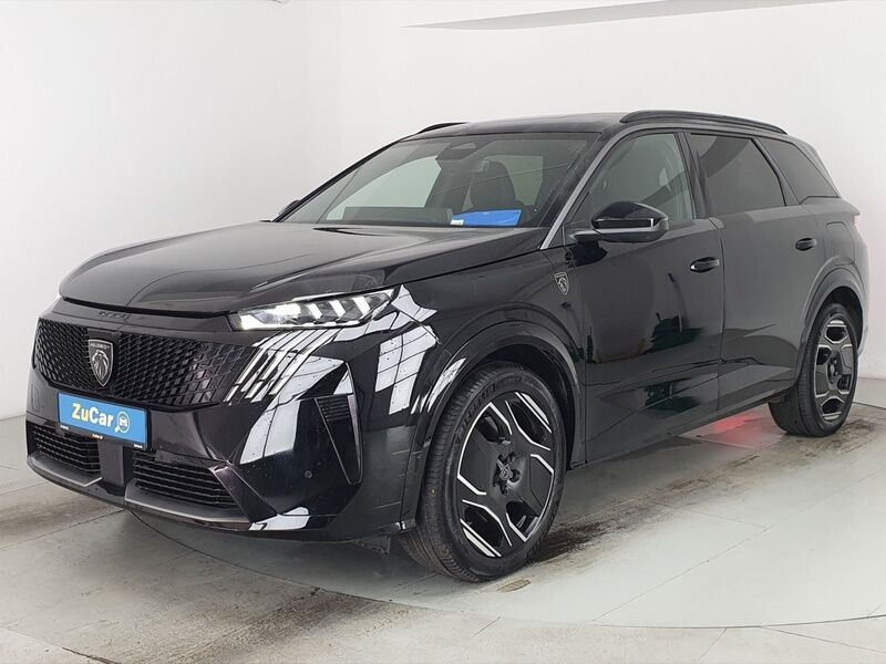 More views of Peugeot 5008