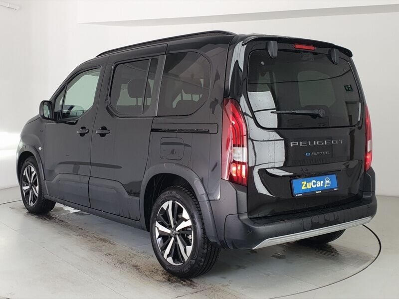 More views of Peugeot Rifter