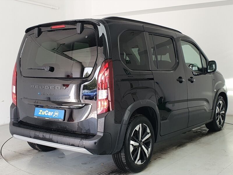 More views of Peugeot Rifter