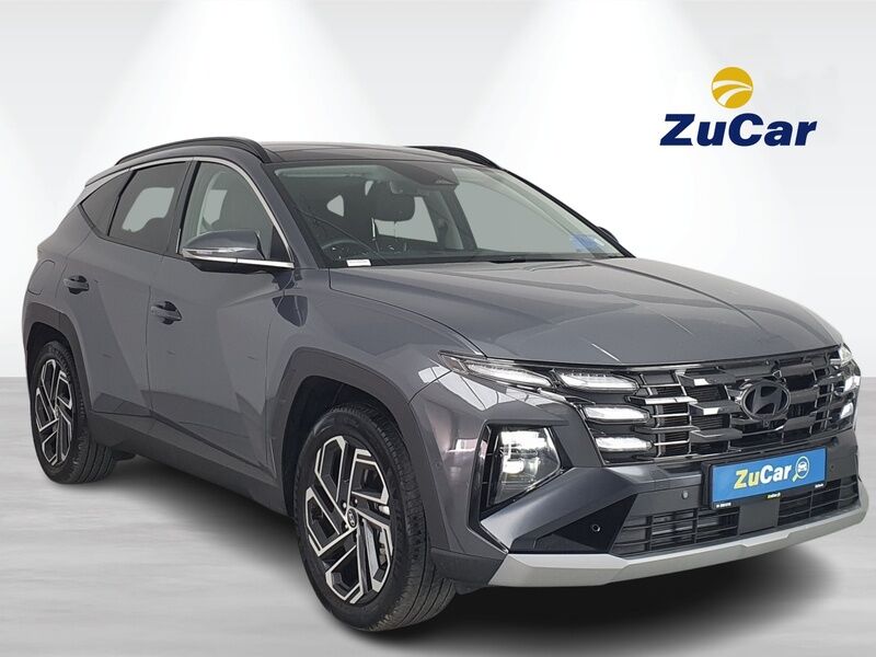 More views of Hyundai Tucson