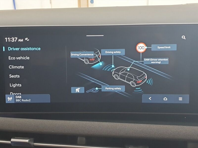 More views of Hyundai Tucson