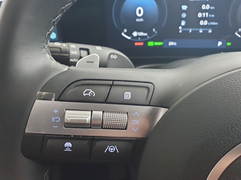 More views of Hyundai Tucson