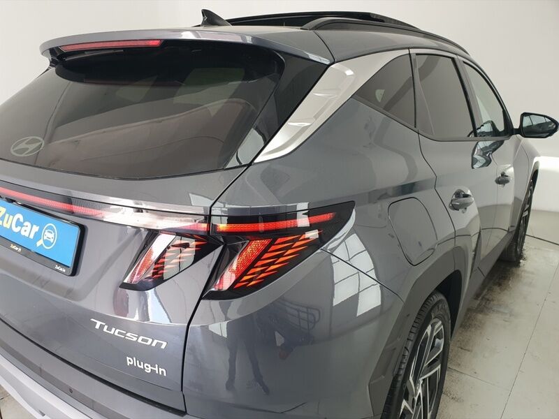 More views of Hyundai Tucson