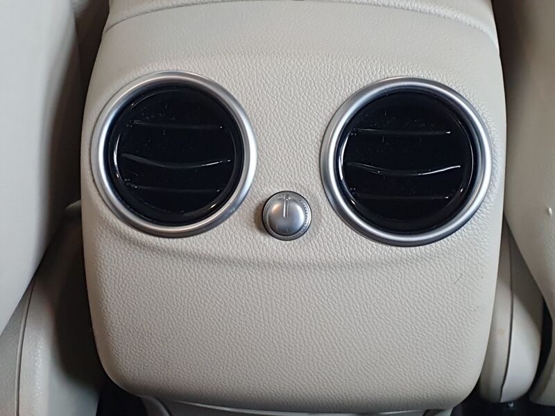 More views of Mercedes-Benz GLC