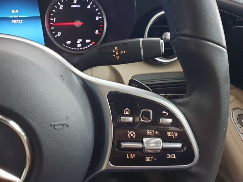 More views of Mercedes-Benz GLC