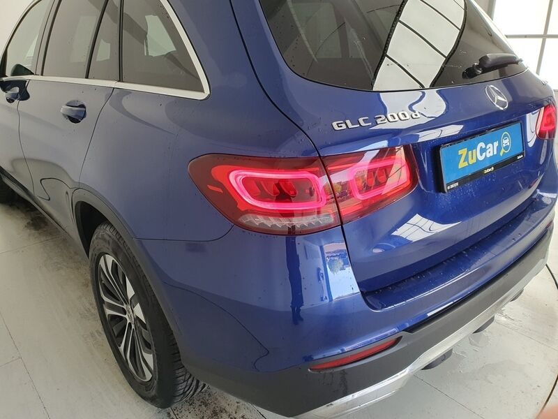 More views of Mercedes-Benz GLC