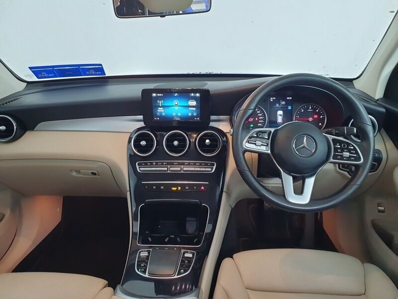 More views of Mercedes-Benz GLC
