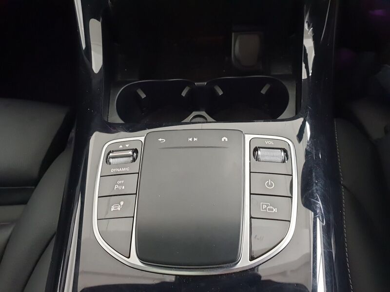 More views of Mercedes-Benz EQC