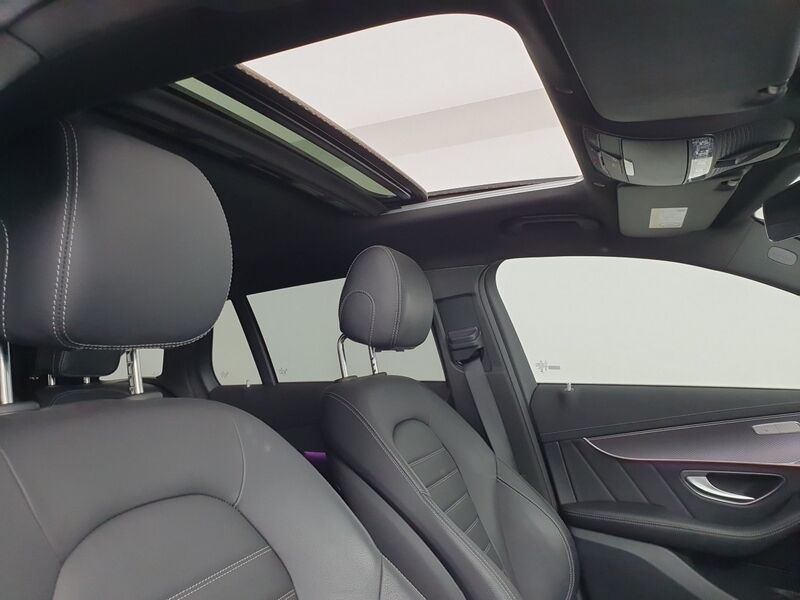 More views of Mercedes-Benz EQC