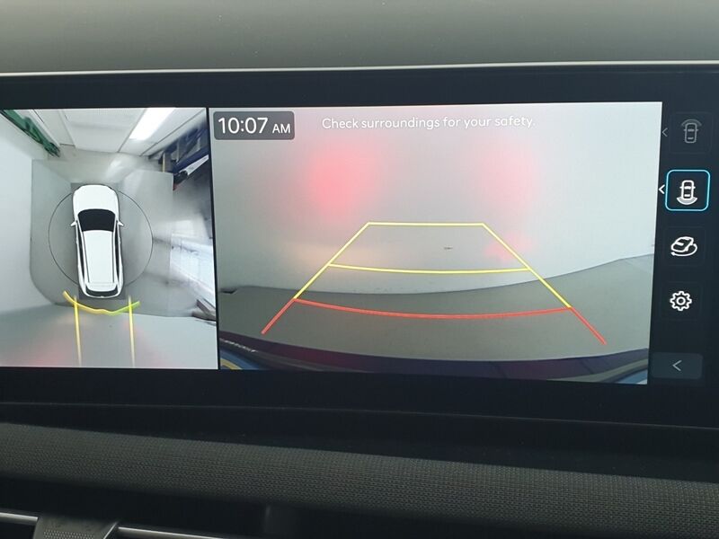 More views of Hyundai Tucson