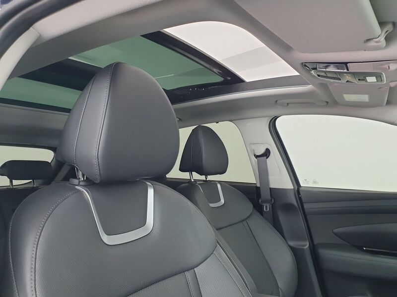More views of Hyundai Tucson