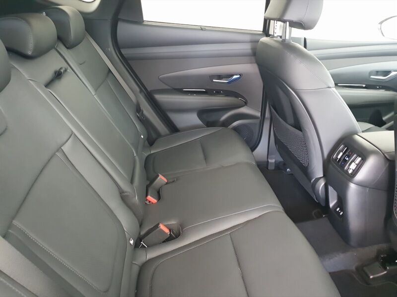 More views of Hyundai Tucson