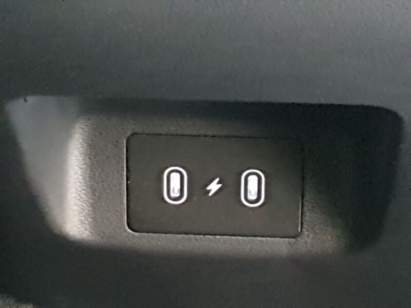 More views of Hyundai Tucson