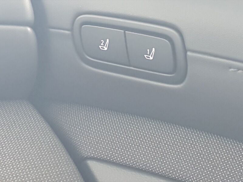 More views of Hyundai Tucson