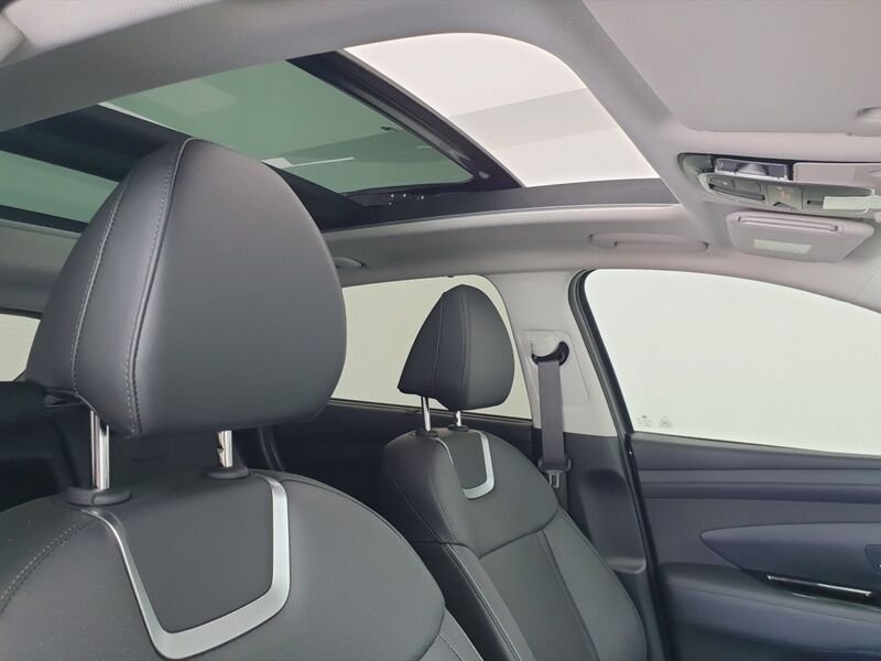 More views of Hyundai Tucson