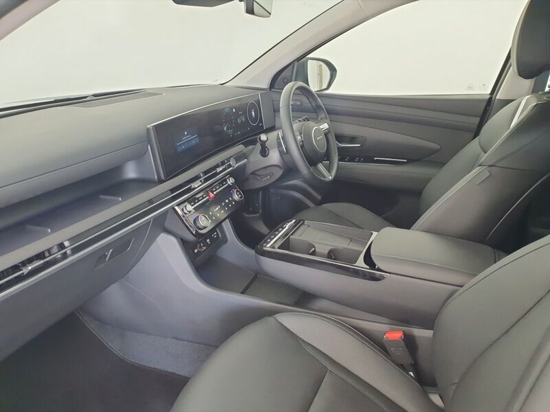 More views of Hyundai Tucson