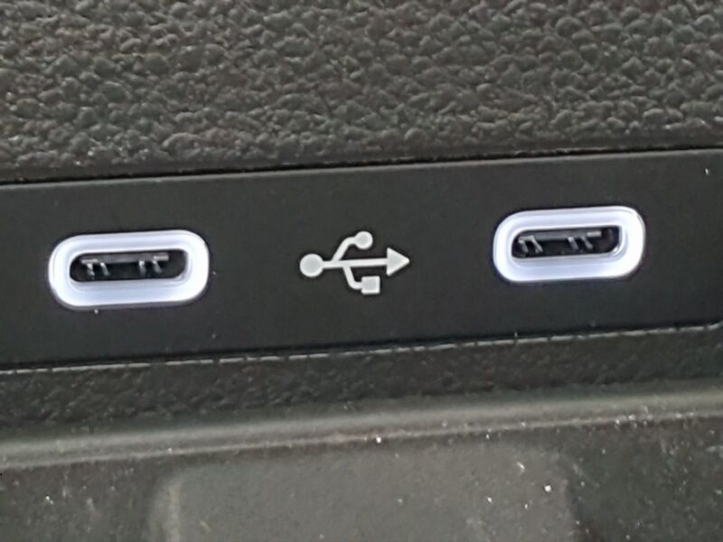 More views of Renault Scenic
