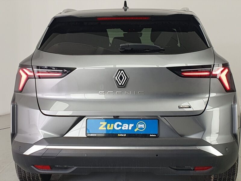 More views of Renault Scenic