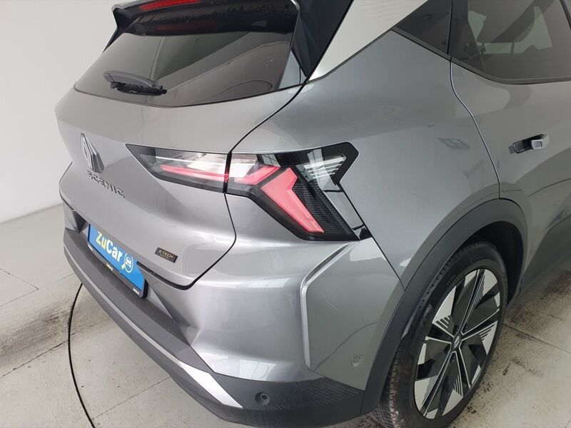 More views of Renault Scenic