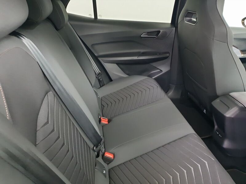 More views of Cupra Born