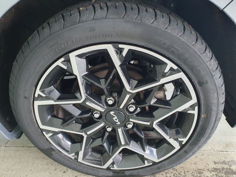 More views of Kia Ceed