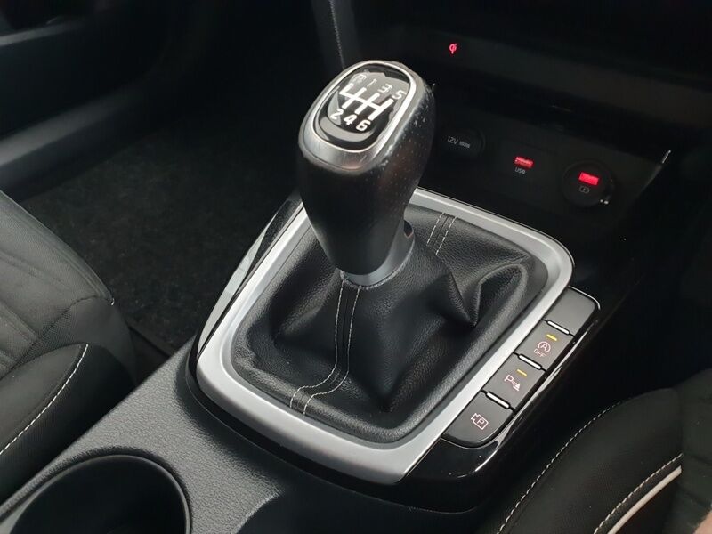 More views of Kia Ceed