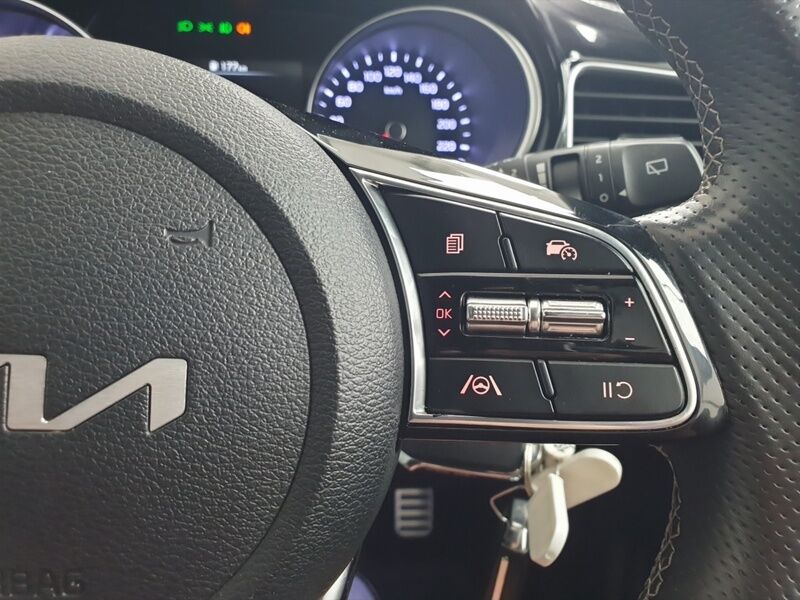 More views of Kia Ceed