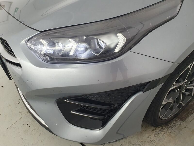 More views of Kia Ceed