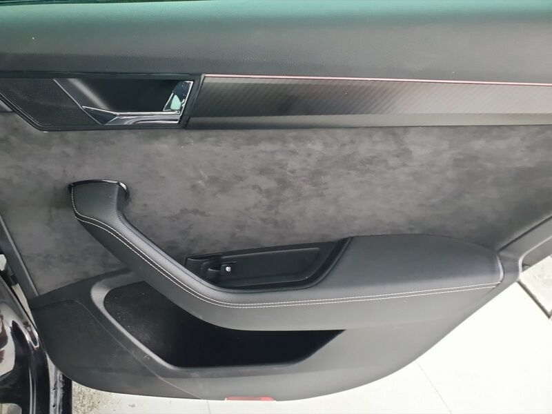 More views of Skoda Superb