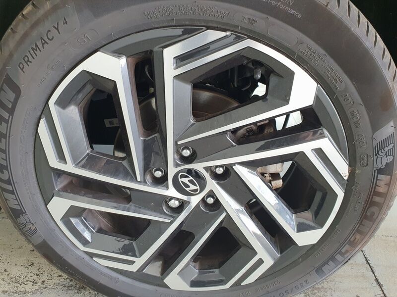 More views of Hyundai Tucson