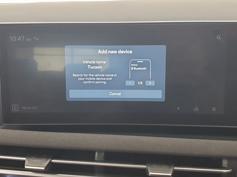 More views of Hyundai Tucson