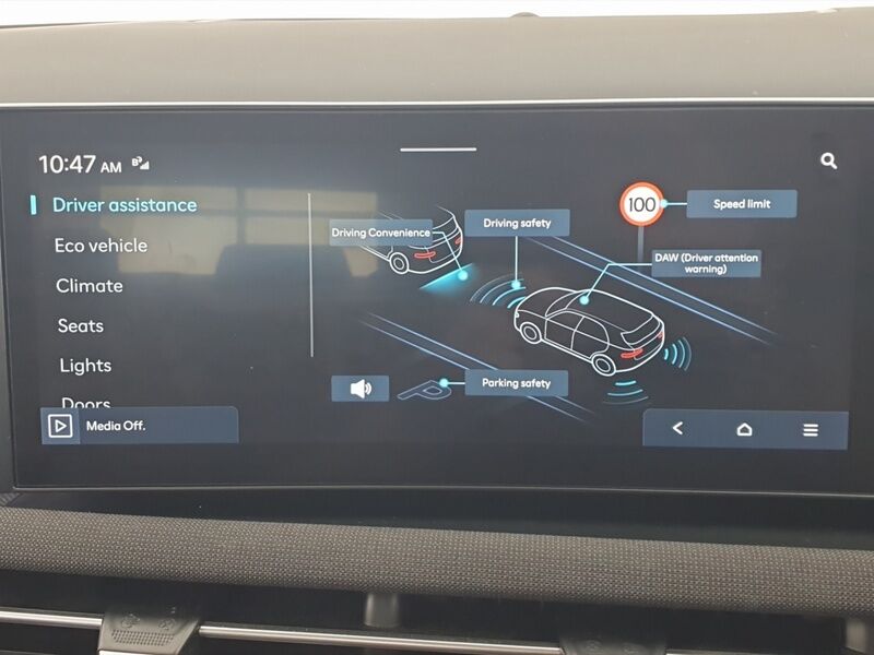 More views of Hyundai Tucson