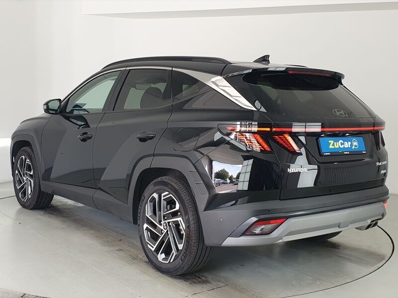 More views of Hyundai Tucson