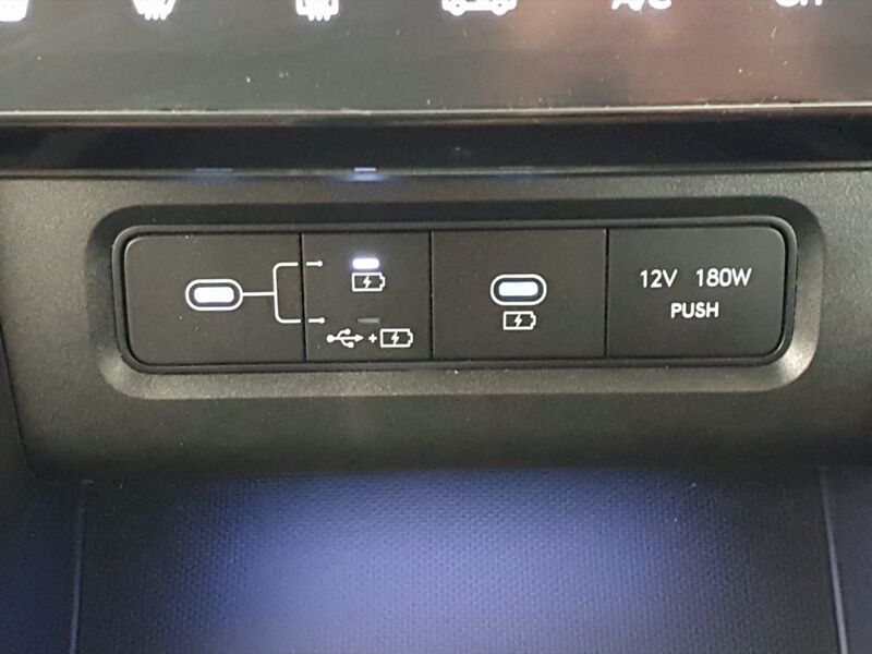 More views of Hyundai Tucson
