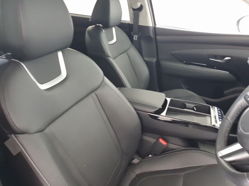 More views of Hyundai Tucson