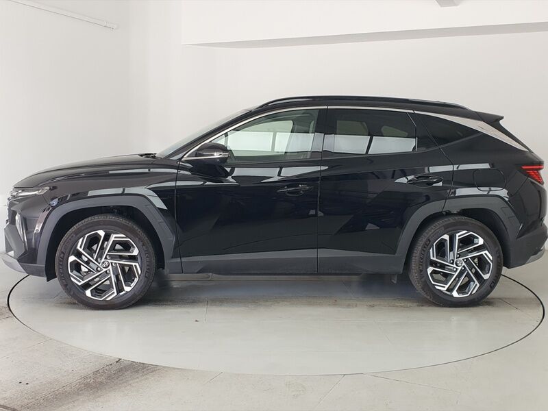 More views of Hyundai Tucson