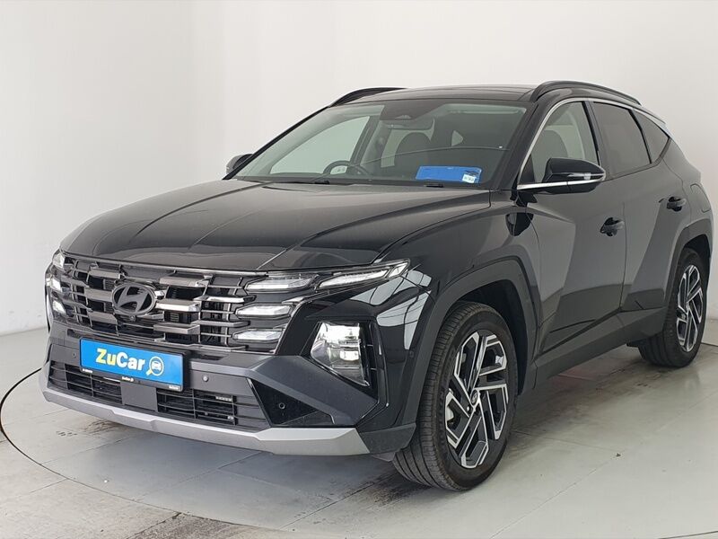 More views of Hyundai Tucson