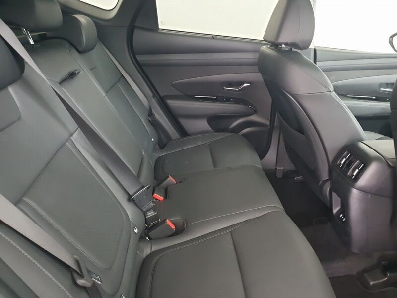 More views of Hyundai Tucson