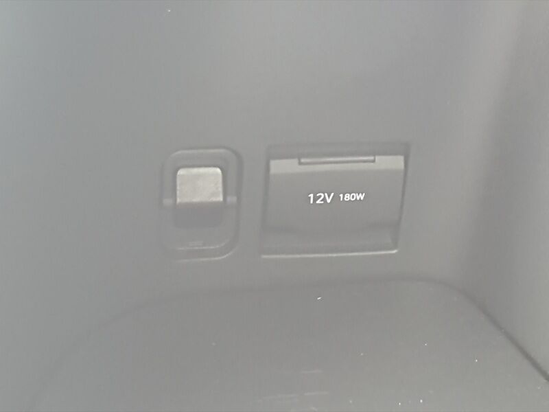 More views of Hyundai Tucson