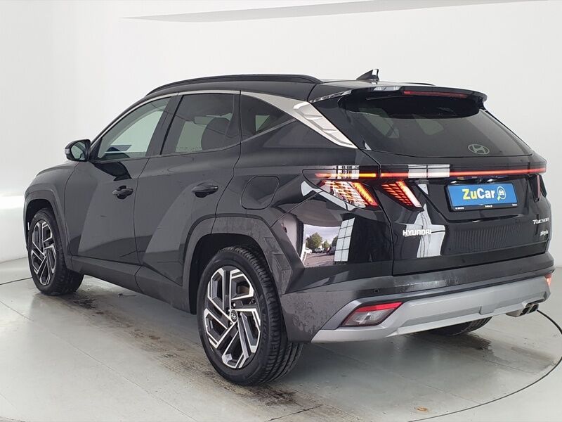 More views of Hyundai Tucson