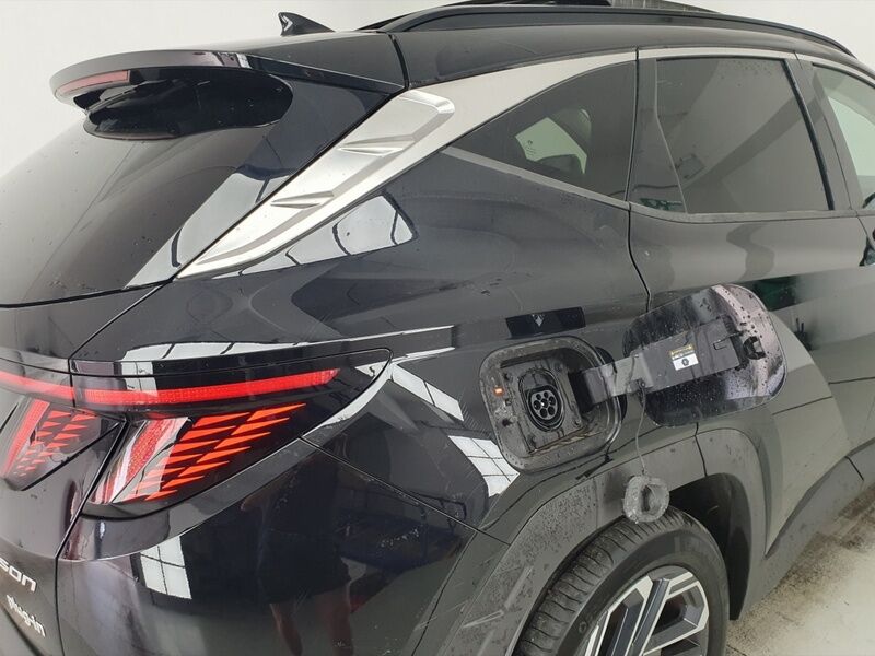 More views of Hyundai Tucson