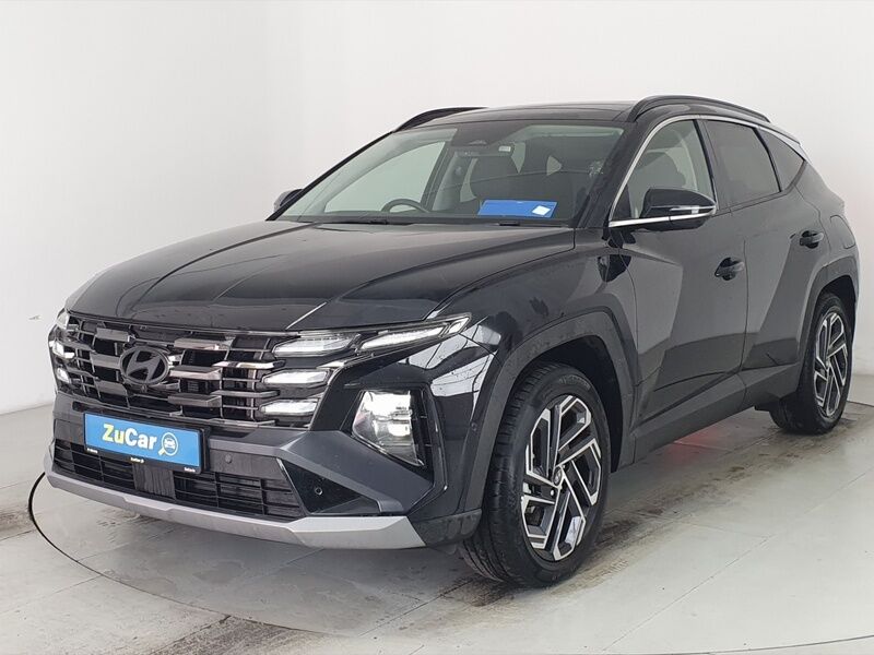 More views of Hyundai Tucson