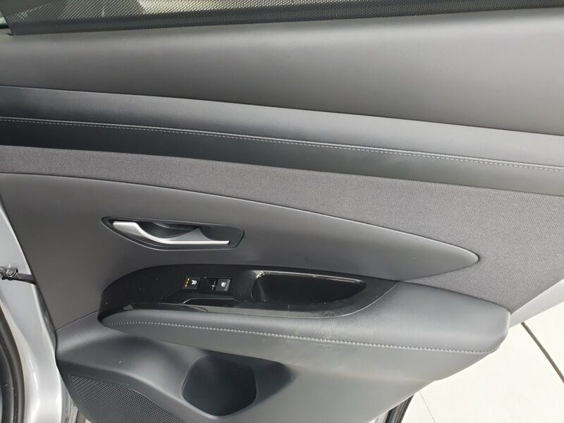 More views of Hyundai Tucson